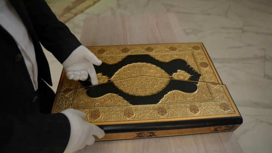 Коран-реликвия появился в мавзолее Ходжи Ахмеда Ясауи