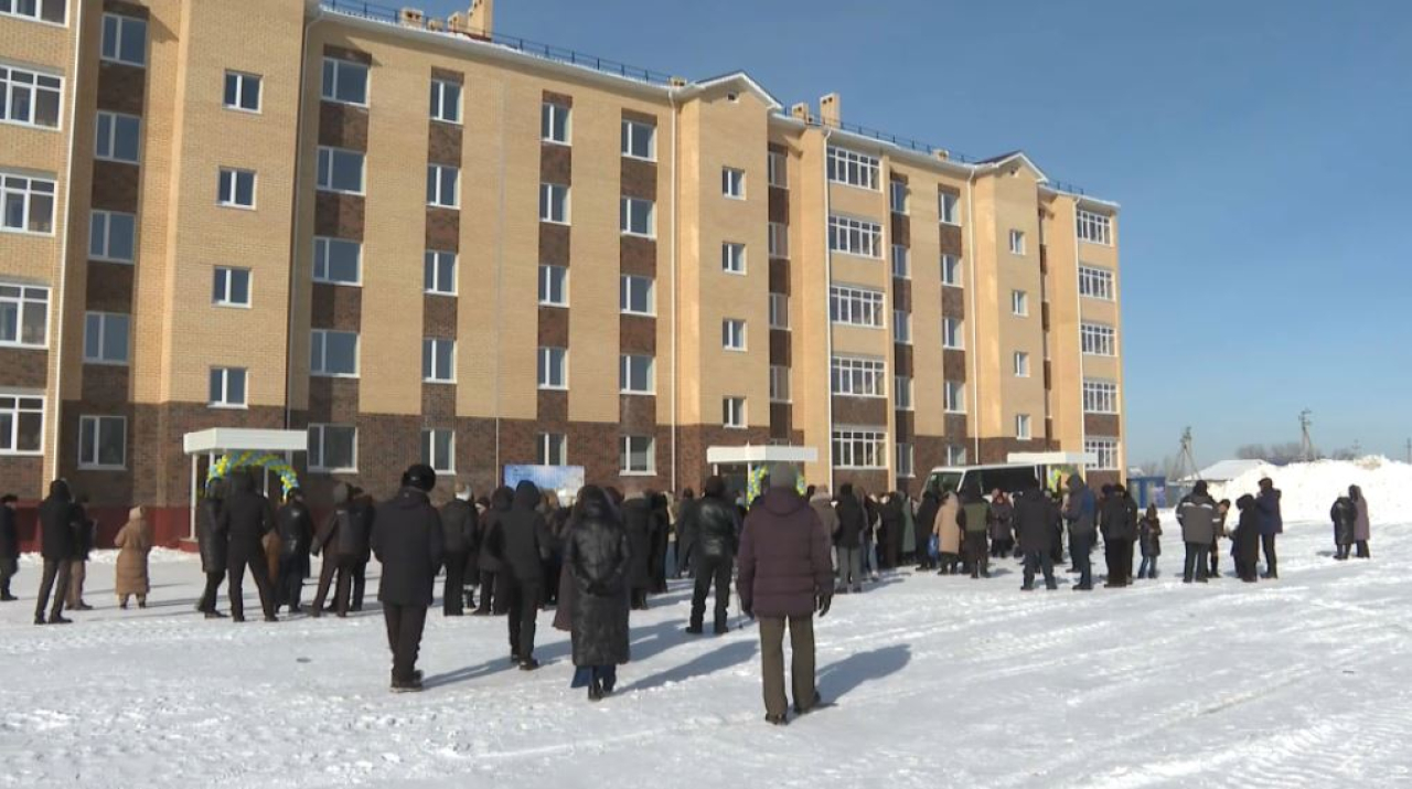 «Реновация»: 60 семей получили квартиры в Акмолинской области