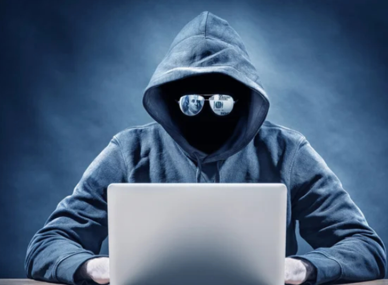 Балаларды интернеттегі алаяқтардан қалай қорғауға болады?