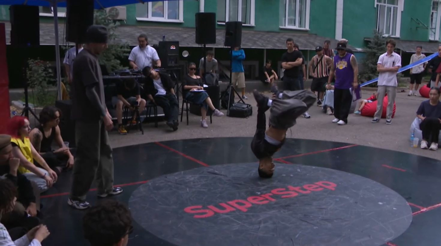 The Rootz Battle: соревнования в танцевальном уличном стиле прошли в Алматы