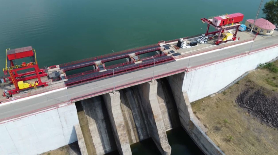 БҚО-да тасқын су өзен-көлдерге жіберіліп жатыр