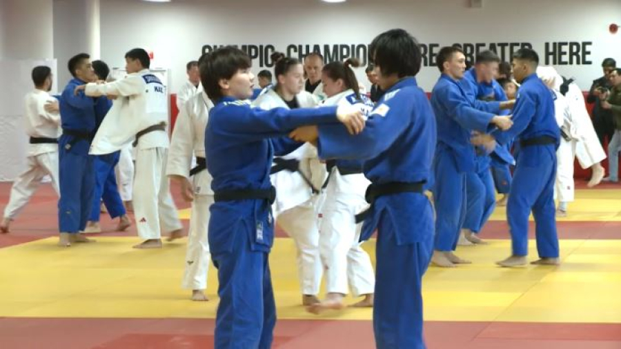 Казахстан заявил состав на Grand Slam