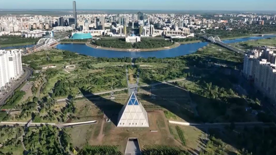 Двухпалатный Парламент завершил работу