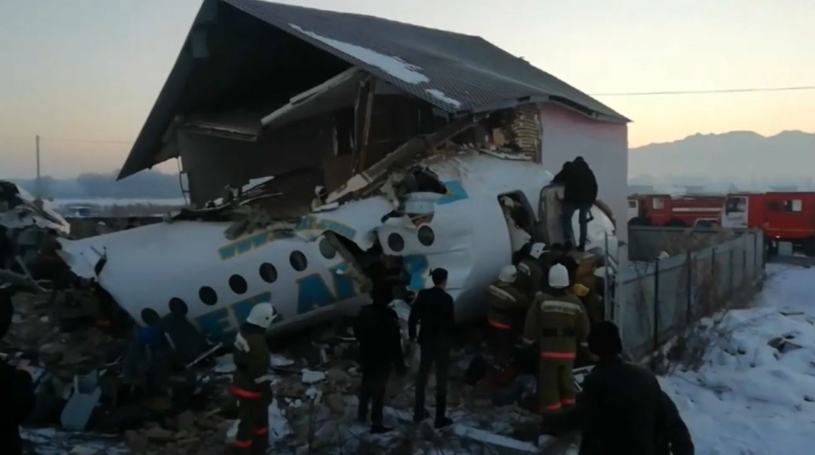 Суд рассматривает дело против погибших пилотов Bek Air. LIVE