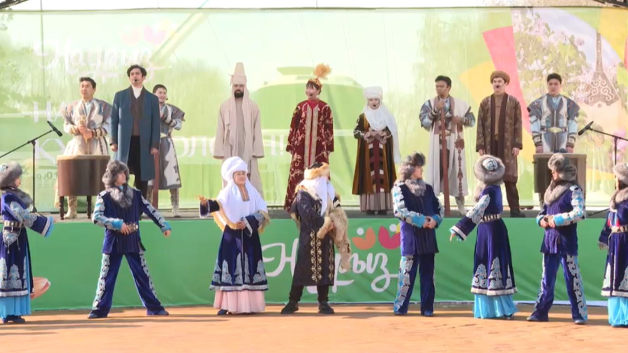 Елорда тұрғындары Көрісу мейрамын атап өтті