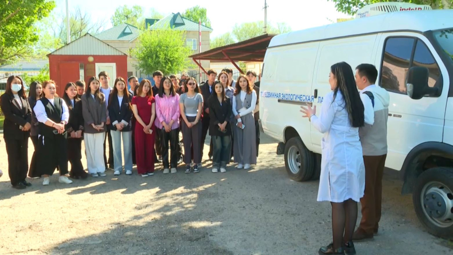 Қызылордада болашақ экологтар «Зертханадағы бір күн» экскурсиясына қатысты