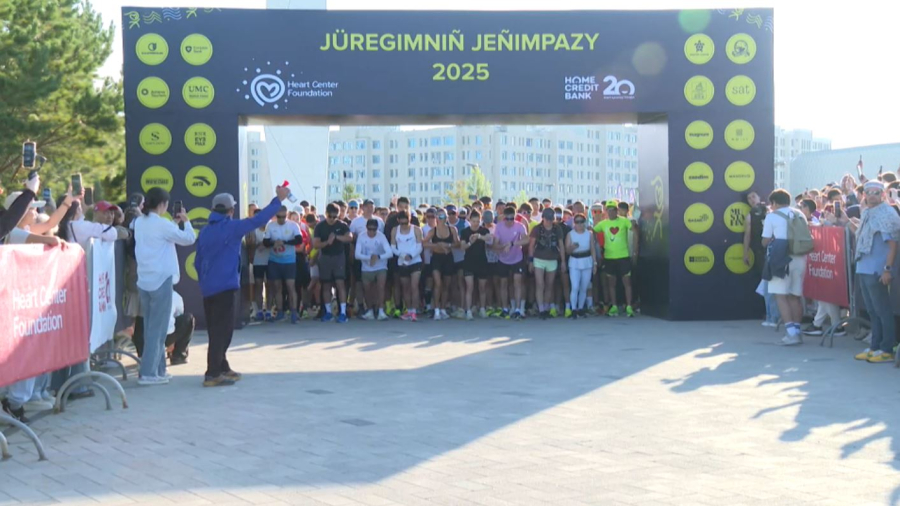 Астанада жүгіруден қайырымдылық марафоны өтті