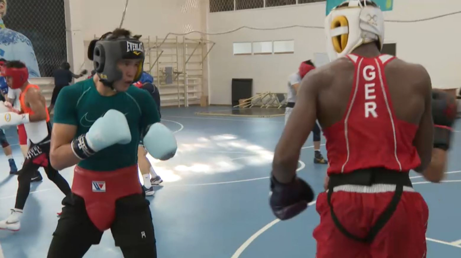 Қазақстандық боксшылар ашық жаттығу жиынын өткізді