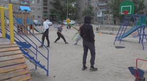 Абай облысындағы Курчатов қаласында балалар алаңы жаңартылып жатыр