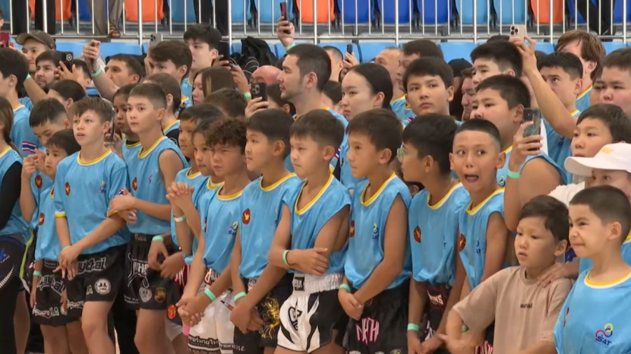 Звезда тайского бокса провёл мастер-класс для казахстанских спортсменов
