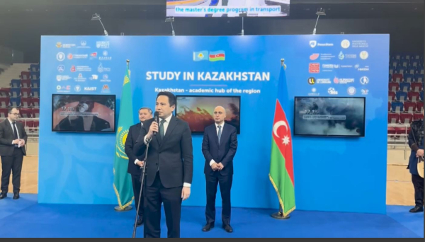 Қазақстан мен Әзербайжан университеттері 40 меморандумға қол қойды