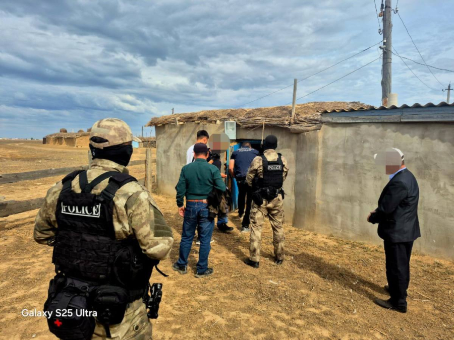 Незаконное оружие и рога сайги изъяли в ЗКО   