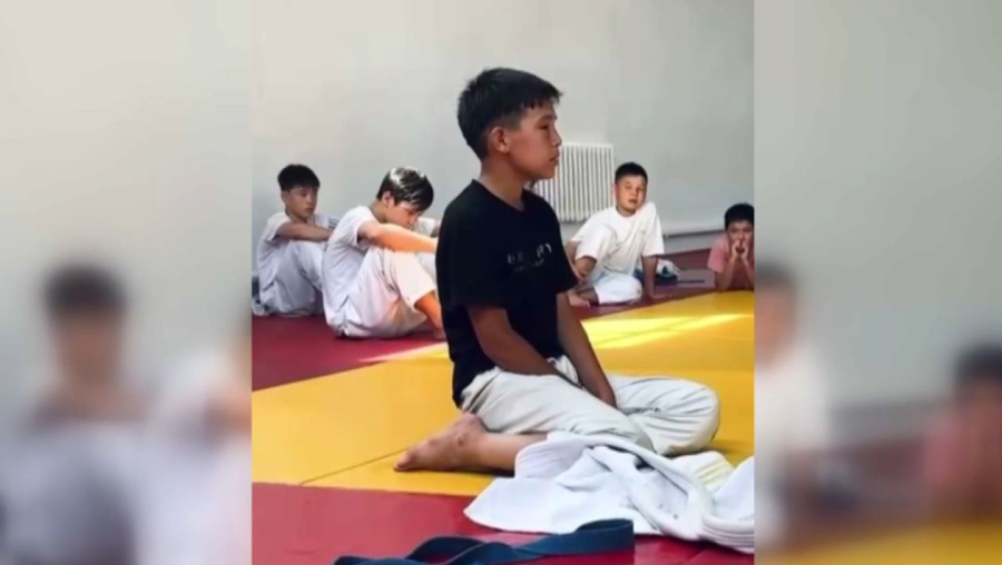 «Балқадиша» әнімен танылған атыраулық спортшы жұртты сүйсіндірді