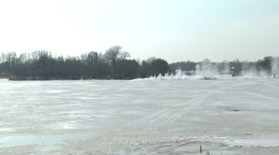 Ақтөбе қаласында Елек өзенінде мұз жарылды 
