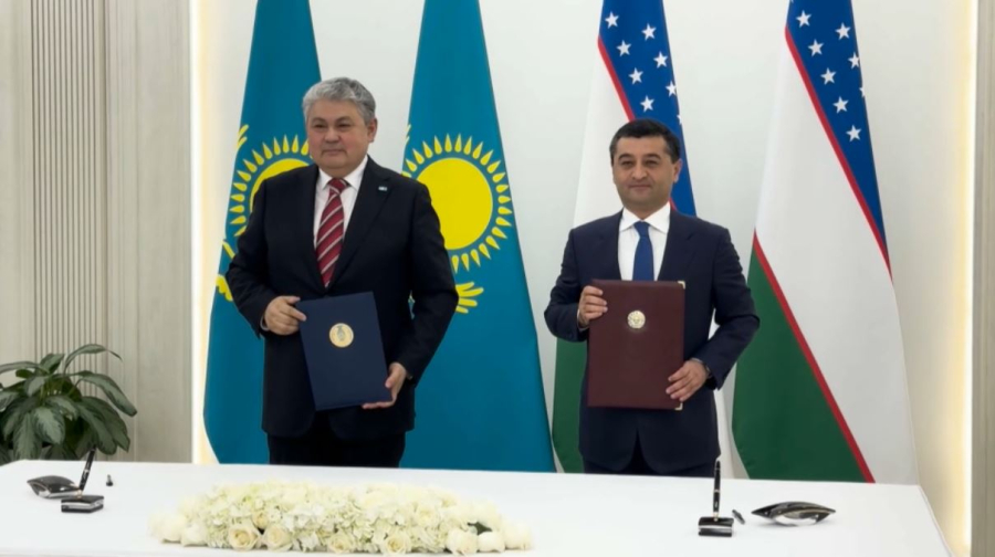 Казахстан и Узбекистан укрепляют связи