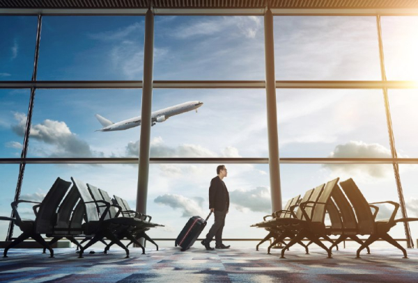 Более 100 человек сняли с самолетов в Казахстане