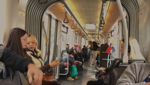 Брюссельде қоғамдық көлік жүйесі жақсы дамыған