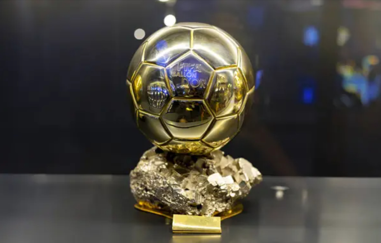 Нападающий «ПСЖ» получил «Золотой мяч»