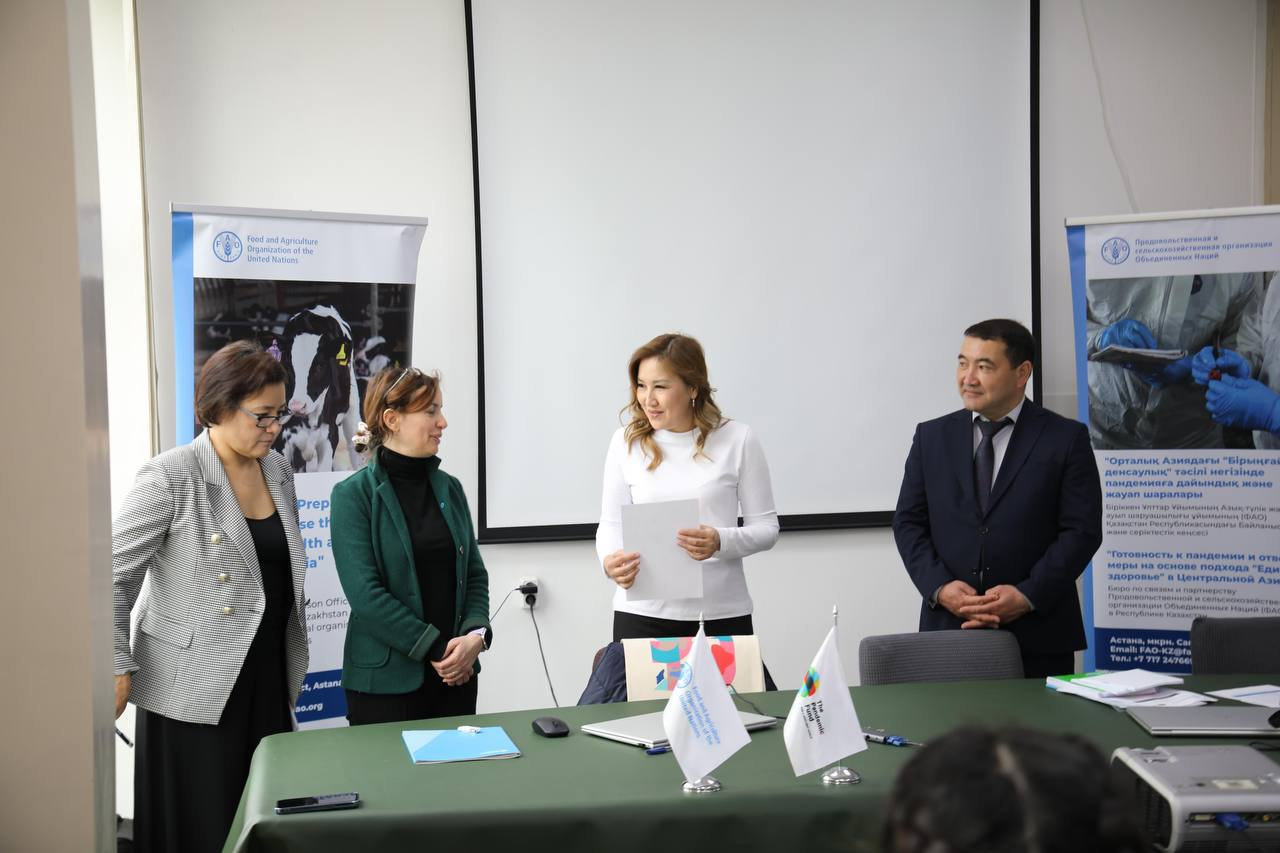 Тренинг по антимикробной резистентности собрал ветеринаров Алматы