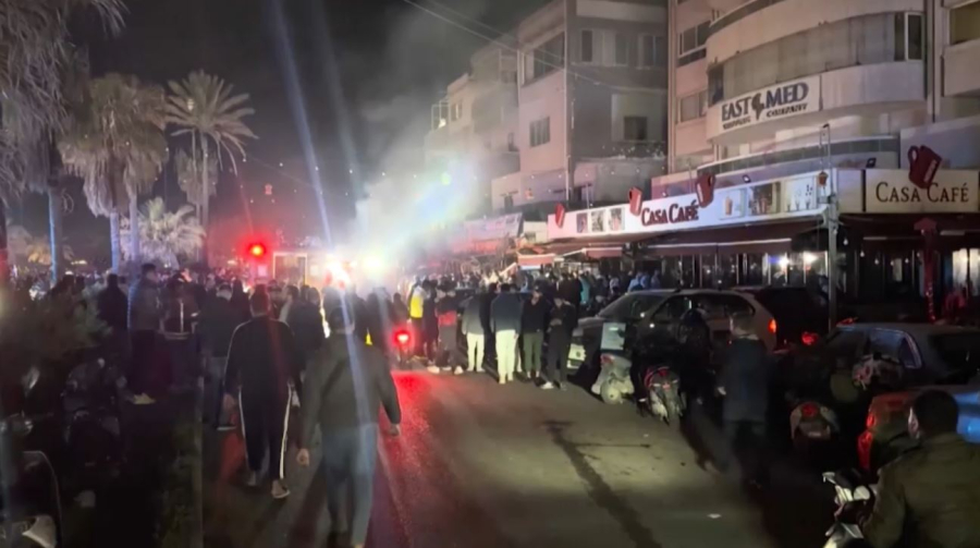 Израиль Ливанның Сидон қаласын атқылады