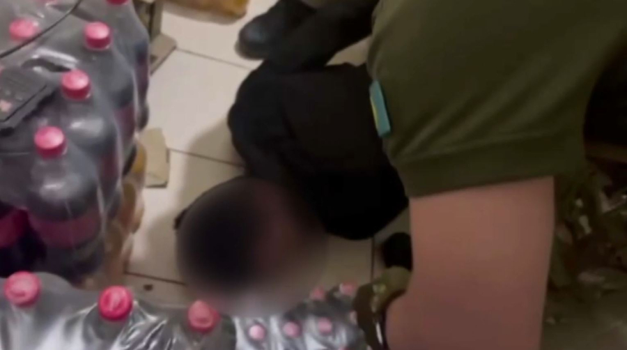 Группу интернет-мошенников задержали в Семее