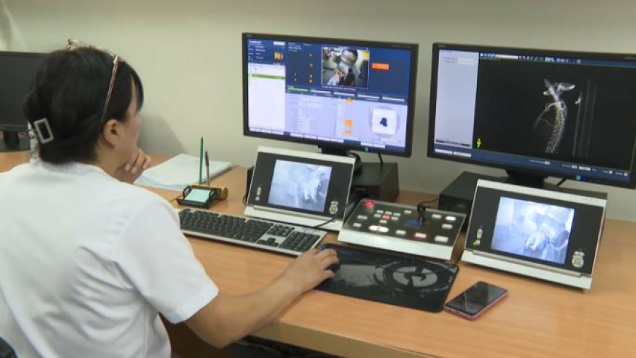 Международный съезд онкологов и радиологов проходит в Алматы