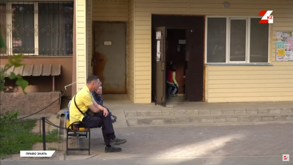 Оставили мусор в подъезде. Какой за это грозит штраф?