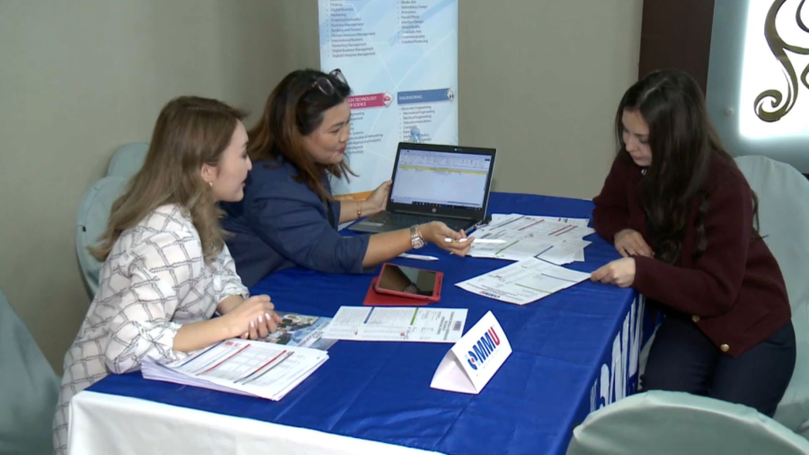 Атырауда Малайзия университеттерінің көрмесі өтті