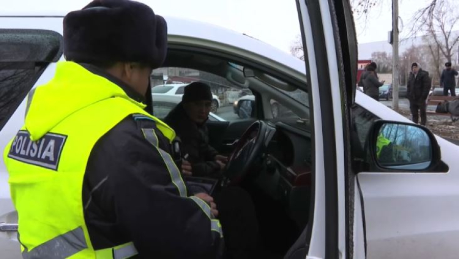 Полицейские рейды выявили более трех тысяч нарушений правил перевозки