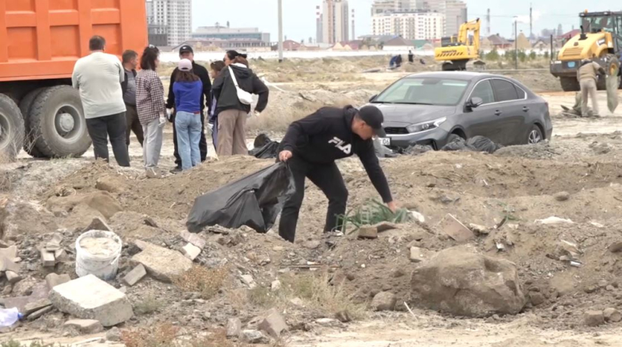 Масштабный субботник прошёл в Атырау