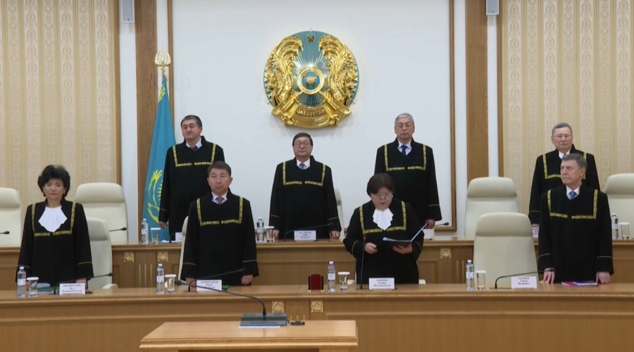 Конституциялық сот азаматтардың құқығын қорғайды