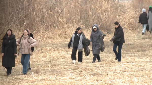 «Таза Қазақстан»: три тонны мусора собрали атырауские студенты