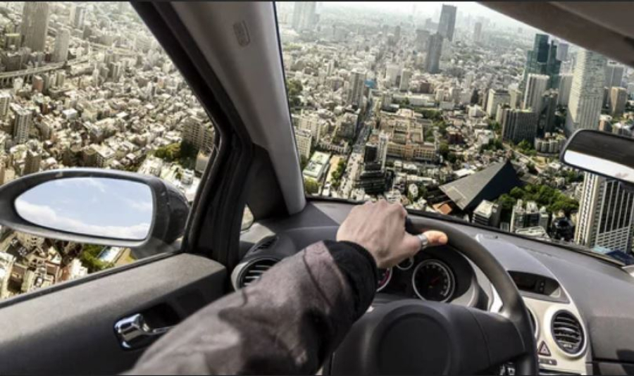 Летающий автомобиль с дальностью 200 км представили в Китае