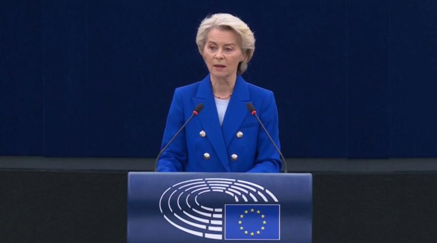 Европарламент отклонил вотумы недоверия главе Еврокомиссии