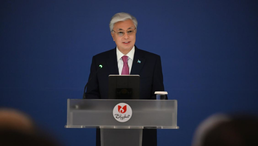 Қ. Тоқаев Шымкент жұртшылығы алдында сөз сөйледі