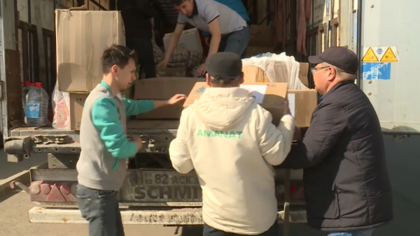 Елорда тұрғындары 900 тоннадан астам гуманитарлық жүк жөнелтті
