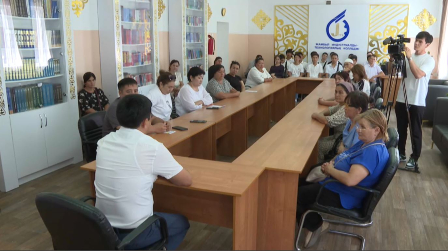 Техникалық және кәсіптік білім беру ұйымдарына 7407 грант бөлінді