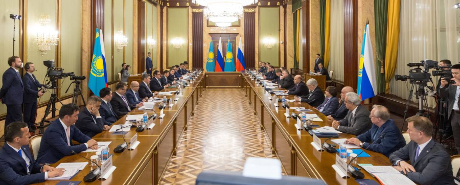 Бектенов и Мишустин обсудили увеличение взаимного товарооборота до $30 млрд