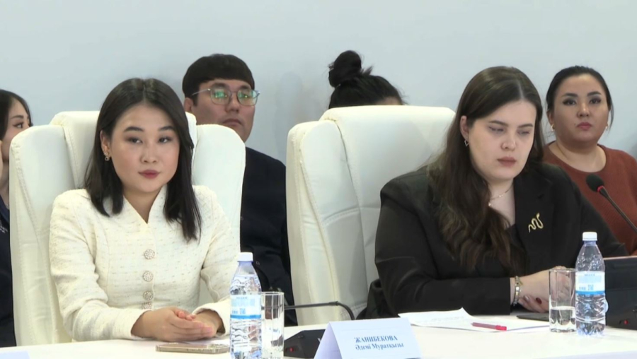 Өскеменде «Біз жаңа халықтық Конституция үшін» форумы өтті