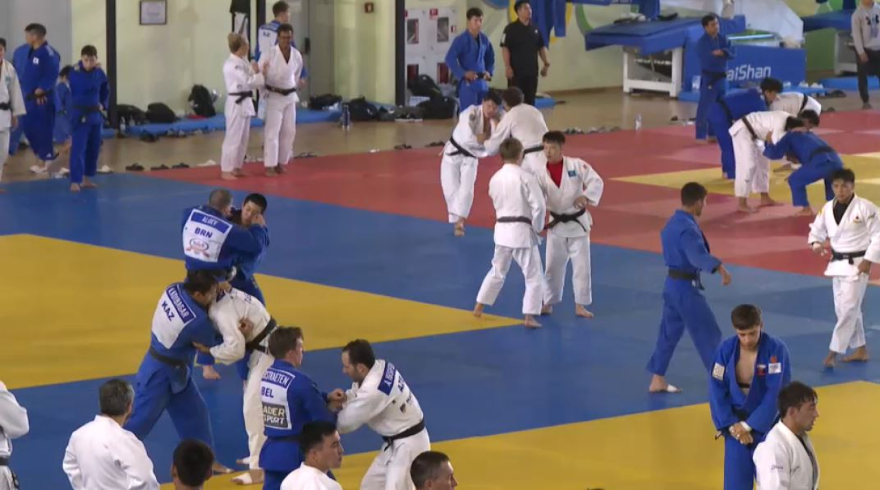 Команда Казахстана выступит на турнире серии Grand Slam