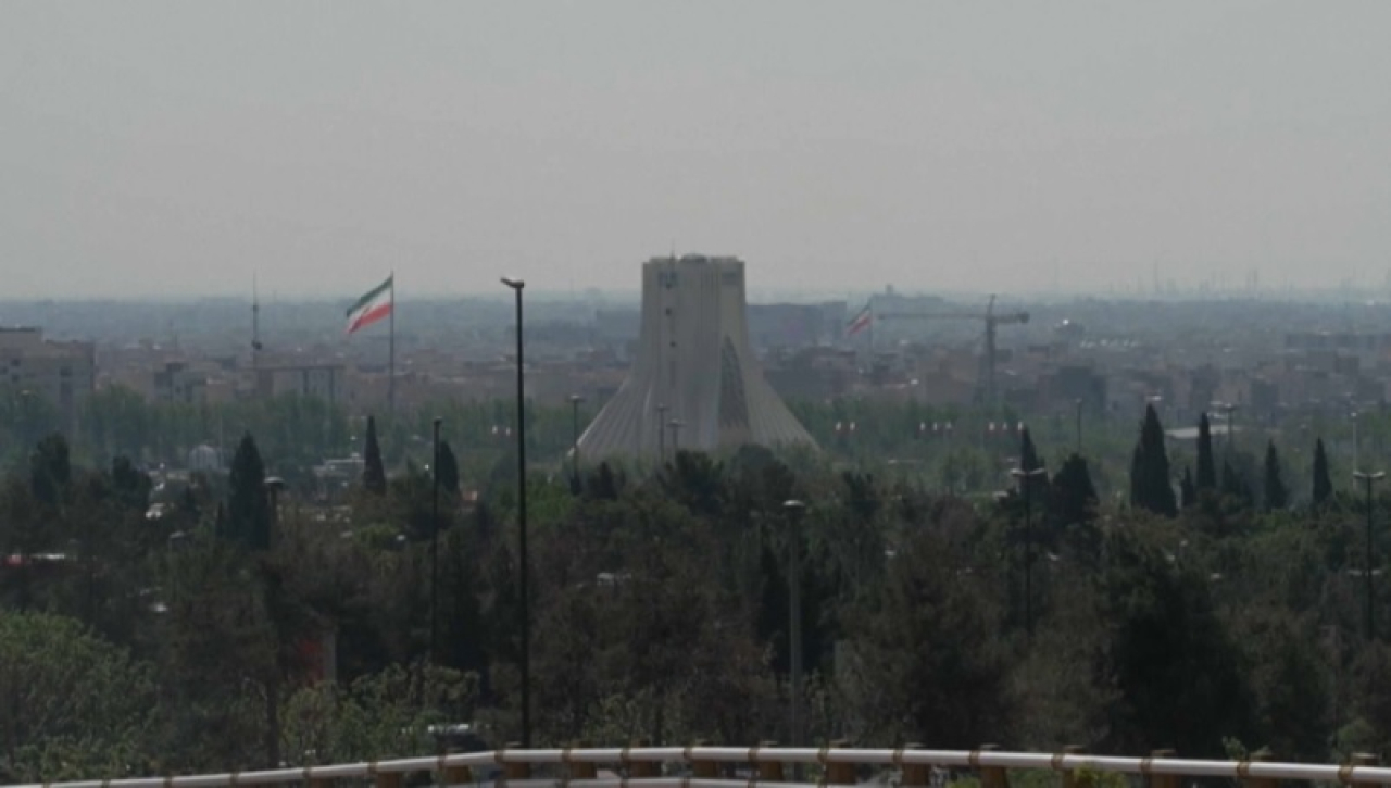 Иран возобновляет международные авиарейсы