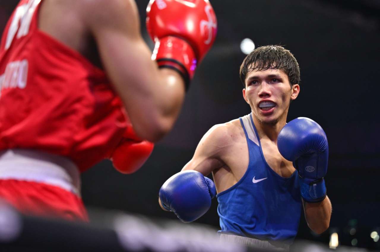 Боксшы Санжар Тәшкенбай Азия чемпионатында жеңіліп қалды