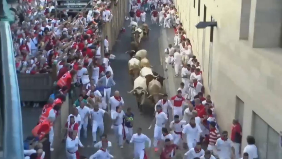 Испанияда дәстүрлі Сан-Фермин фестивалі өтіп жатыр