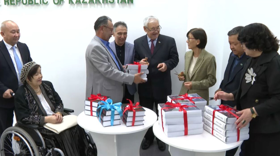 Вышел в свет роман «Биби-Сана»