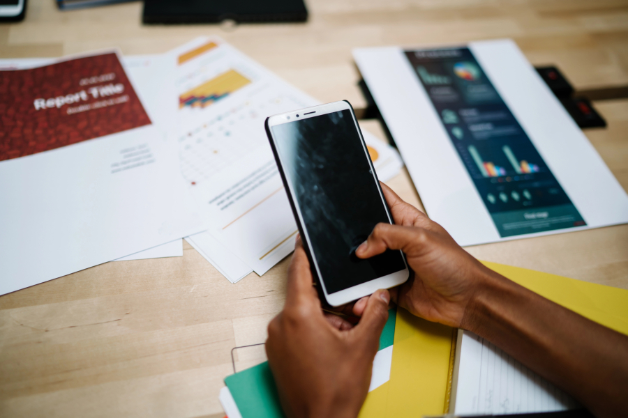 О блокировке смартфонов в Казахстане