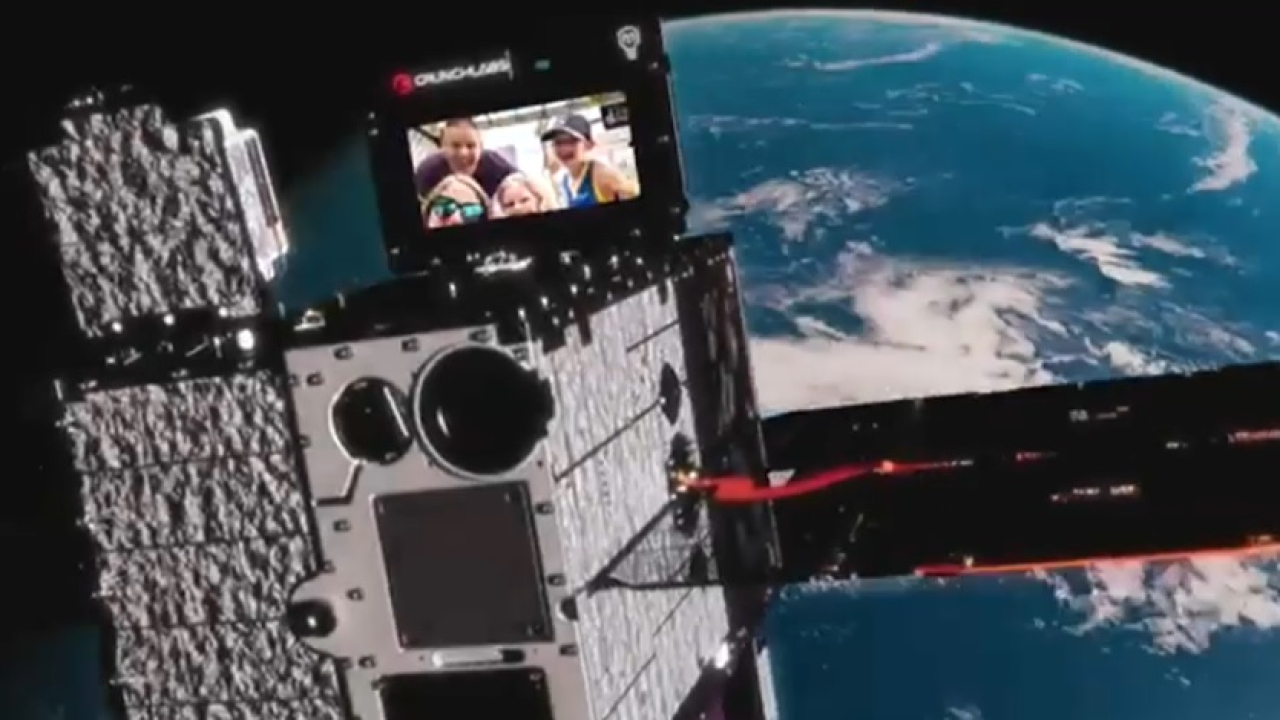 В США запустили сервис для создания селфи из космоса