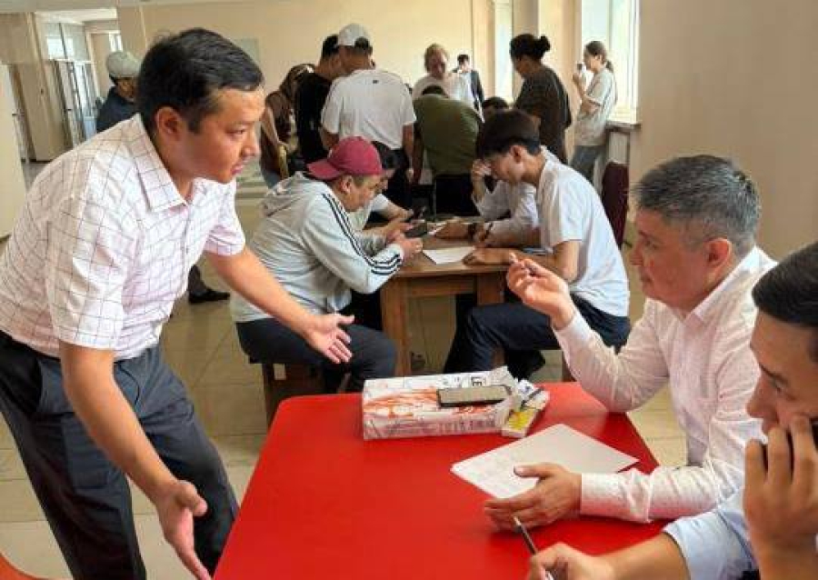 После пожара на рынке акимат Астаны открыл разъяснительный штаб