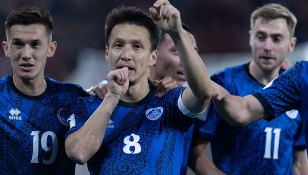 Қазақстан құрамасы FIFA-да үш саты төмендеді