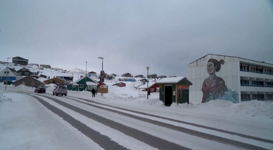 АҚШ Гренландияға әскери ұшақ жібереді