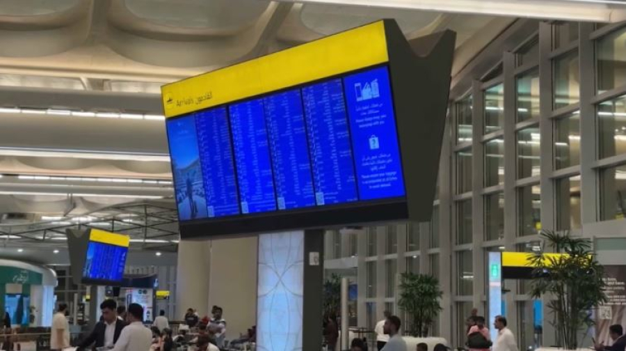 Сотни казахстанцев застряли в аэропорту Абу-Даби